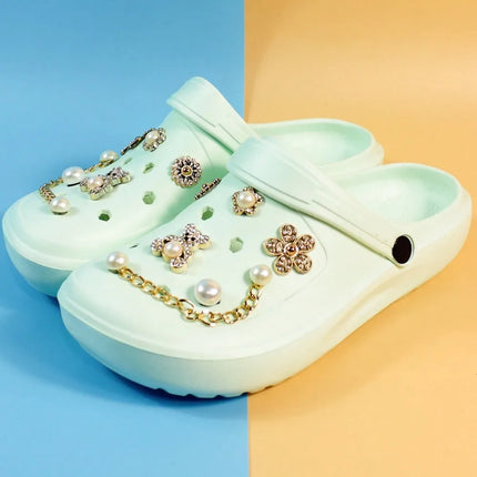 Women Summer DIY Clogs Fashion Bear Pearl Decor Beach Slides Cave Hole Garden Shoes Casual Flats Female (Independently Packaged)