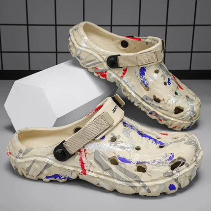 Plus Size  Summer Men Sandals Clogs Outdoor Garden Clogs Hole Shoes Male Casual Shoes Water Shoes Comfort Home Soft Slippers