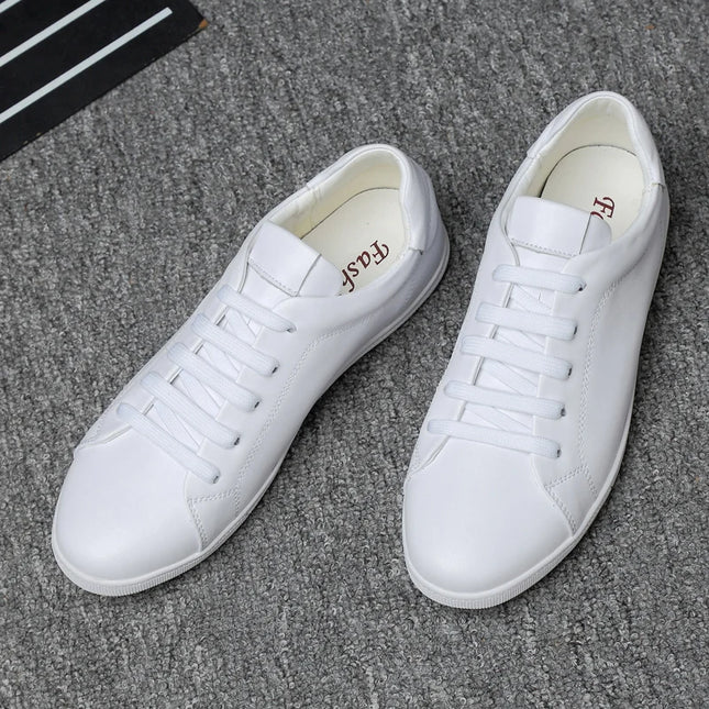 Lightweight Comfy Men Casual Footwear Genuine Leather White Shoes Youth Fashion Trend Tenis Masculino Street Style Hot Sale Flat