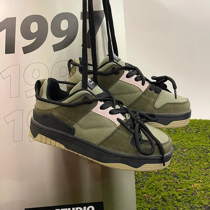 Spring/Summer Retro Niche Design with Strap Skateboard and Bread Shoes Men's and Women's Trendy Contrasting Color Sports Shoes
