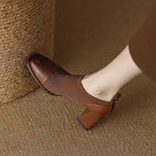Brown / 40
