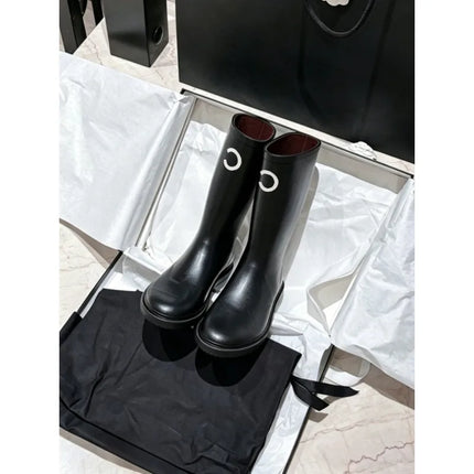 26SS Fashion High-Top Boots, 2026 New Rain Boots, Retro Fashion Design Mid-Calf, Anti-Slip Round-Tip Style, Knight Style Knee-Length Black Long Boots, Double-C Logo Design Women's Boots, Form-fitting Ankle Boots. High-end Bra