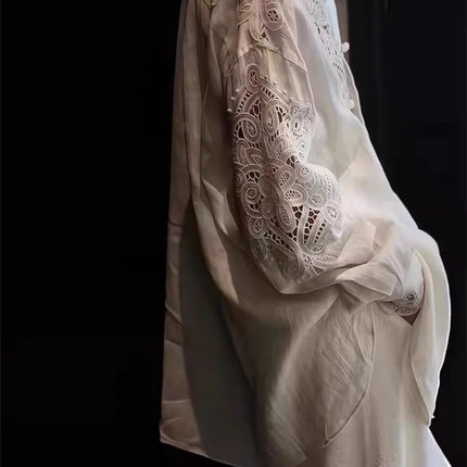 Limiguyue Spring Autumn White Hollow Out Shirt Women Floral Embroidery Blouses French Turn Down Collar Single Breast Tops T097