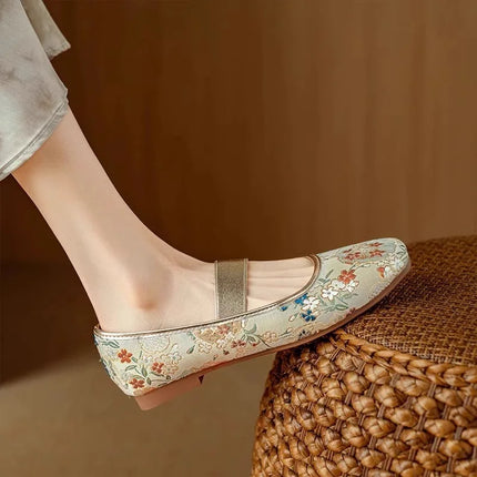 Luxury Embroidered Low Heels Square Head Flats Women Elegant minimalist shoes Fashionable versatile Summer new  soft-soled shoes