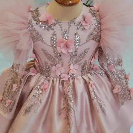 Custom Flower Girl Dress Wedding Gown First Christmas Party Dress Puff Sleeve Glitter Floral Appliqué High Low Gown for Girls