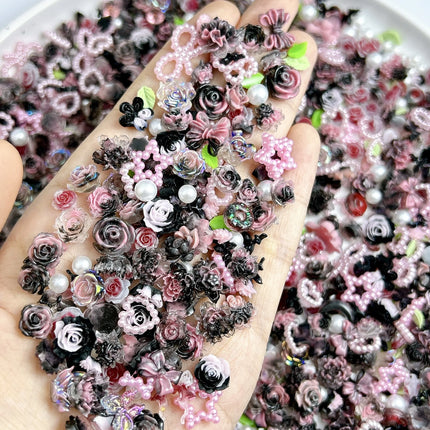 100Pcs/Bag Cute Bow Flower Star Heart Nail Charms Randomly Mixed Sweet Hollow Pearl Heart Nail Art Decorations Accessories