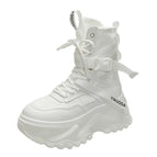 WHITE / 34