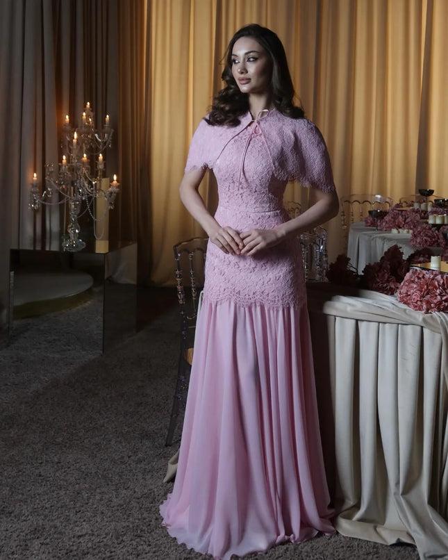 Maßgeschneiderte exquisite klassische Jersey-Falten-Spitzen-A-Linien-Kleider mit hohem Kragen und langen Abendkleidern für Damen in verschiedenen Größen