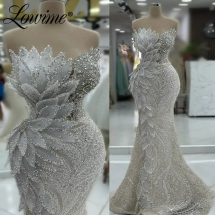 Gorgeous Ivory White Arabic Evening Dress Customized Sparkle Crystals 3D Leaves Mermaid Wedding Engagement Gowns Party Dresses