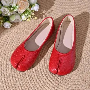 Fashion Soft Leather Split Toe Women Tabi Ballet Flats Spring Autumn Comfortable Walking Lazy Loafers Casual Girls Dance Shoes