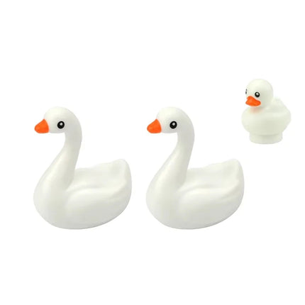 MOC Animal Scene Building Blocks Cats Dogs Sheep Pigs Chickens Eagle Parrots Dolphin Zoo Fram Accessories DIY Toys Bricks T14