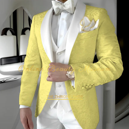 Classy Men's White Jacquard Suit 3pcs Jacket Vest Pants Set Shawl Lapel Elegant Attire for Wedding Cocktail Business Ball Party