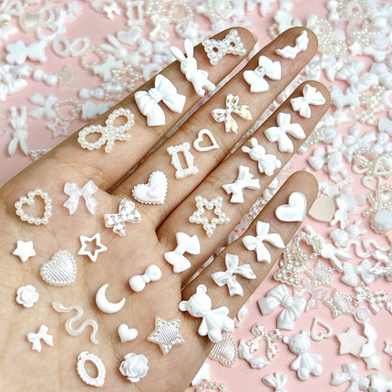 100Pcs/Bag Cute Bow Flower Star Heart Nail Charms Randomly Mixed Sweet Hollow Pearl Heart Nail Art Decorations Accessories