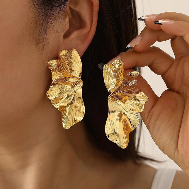 Stainless Steel Golden Double Layered Five Petal Flower Earring for Women Vintage Stripe Flower Dangle