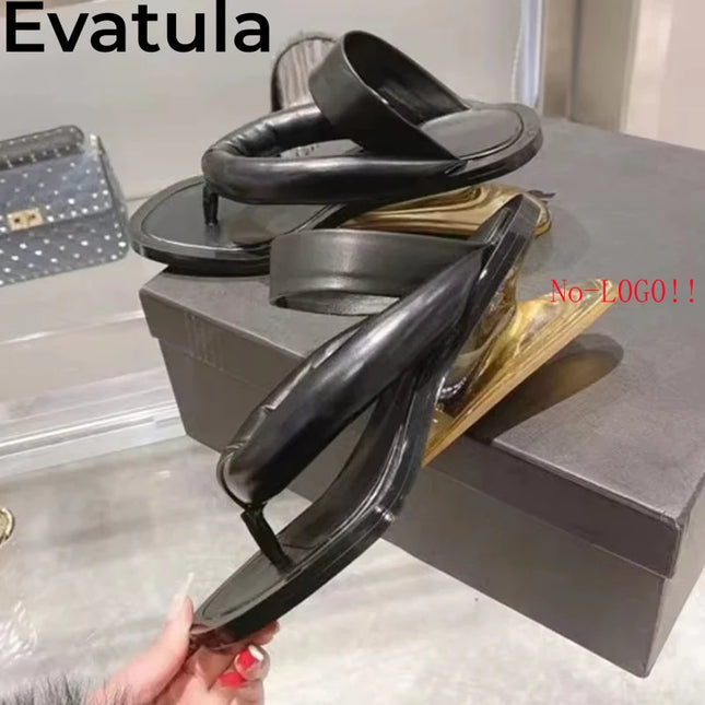 2025 Summer Strange Wedge Heel Flip Flops Slippers Women Fashion Leather Clear Mid Heel Rome Sandals Casual Beach Mules Femme