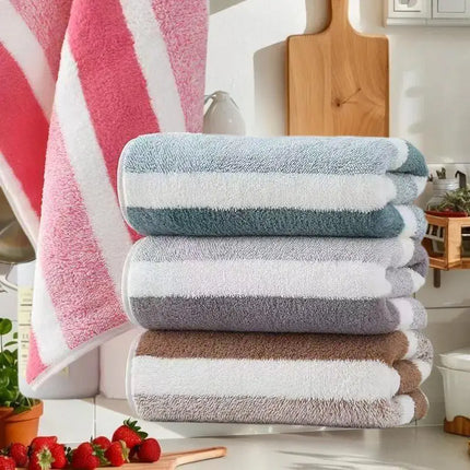 Coral Fleece Towels Thick Bath Towel Strong Water Absorption And Quick Drying Non Shedding Durable Suitable For Families Beaches