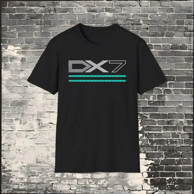 Camiseta DX7 Sintetizador Vintage Años 80 Regalo Músico Electrónico o Productor Musical Camiseta Sintetizador DX7 Camiseta Unisex Softstyle