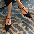 black / 35