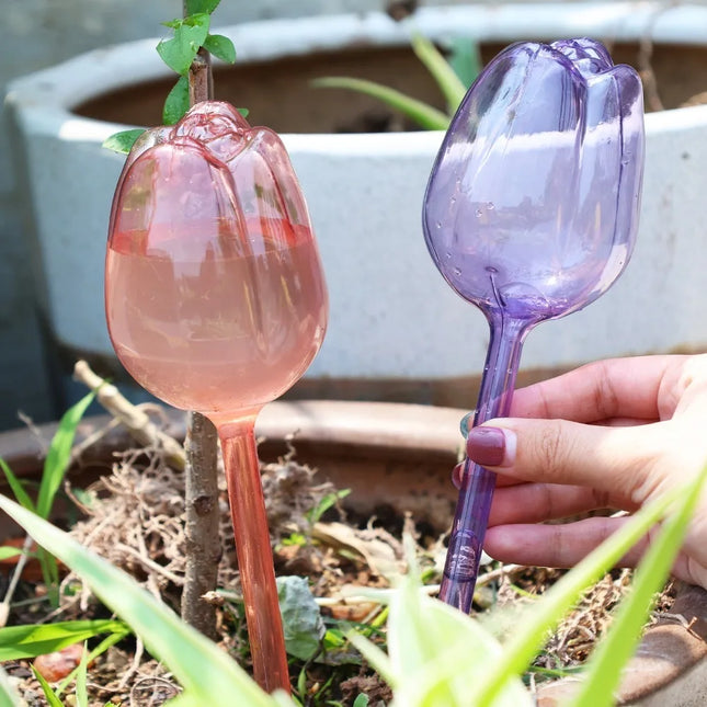 4/1PCS Automatic Drip Irrigation Waterer Plastic Tulip Plant Watering Globes Self Watering Supplies - product image 2