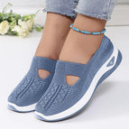 Sky blue / 35