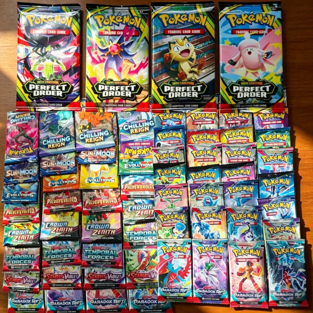 90/360PCS Pokémon Kartenpakete 151, AUFGESTIEGENE HELDEN. Evolutionen, PALDEAN FATES, Englische Verstärkung, Battle Transaktionskarten-Geschenk
