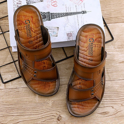 Sandals men's summer casual beach shoes men's Korean version of soft-soled outer wear dual-purpose oil-sprayed men's sandals