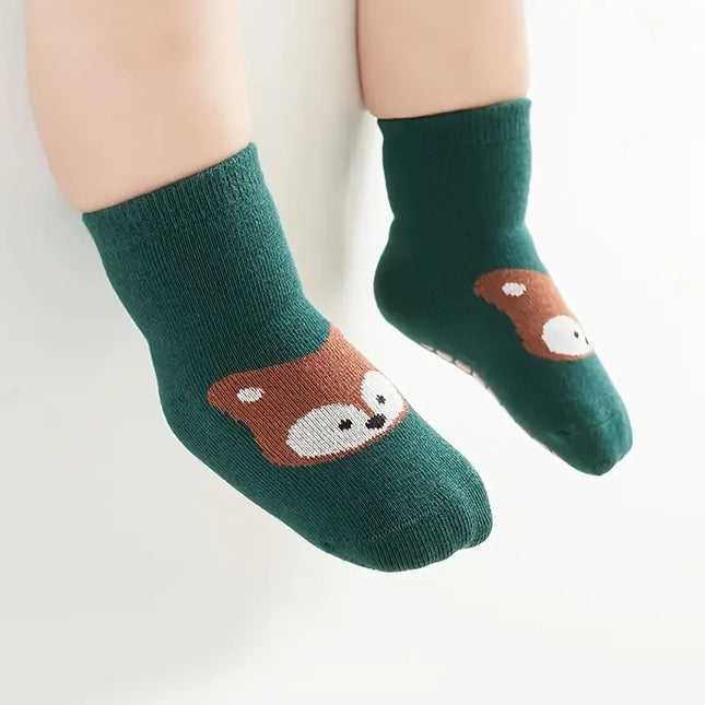 6 Paar rutschfeste Kinder-Bodensocken mit niedlichen Cartoon-Tiermotiven wie Fuchs und Bär, geeignet für Jungen