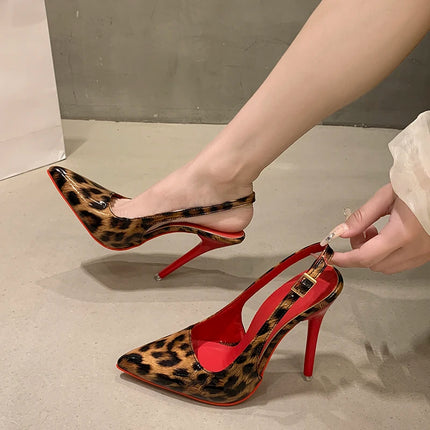 2025 Years Spring and Autumn Pointed Toe Back Empty Sandals Light Mouth Women's Stiletto Patent Leather Single Shoes