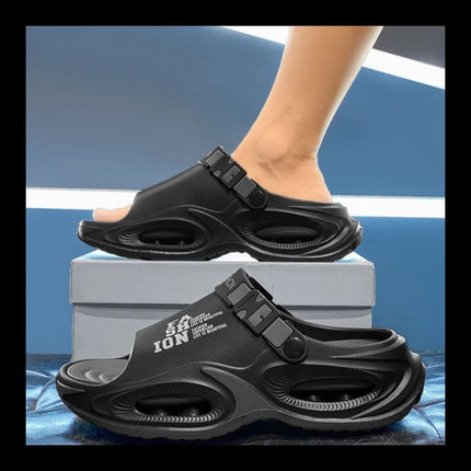 Light luxury and soft men's sandals 2026 new thick-soled anti-skid outdoor driving two wear beach shoes