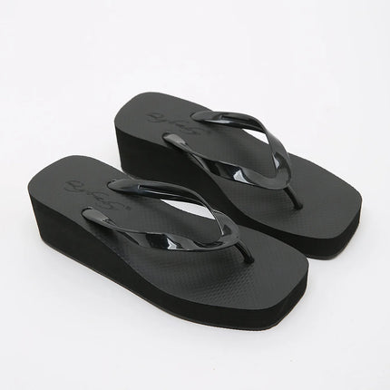 Thick Soled Flip Flops for Women 2026 New Summer Square Toe Fashionable Outer Wear Height Increasing Anti Slip Clip on Slippers