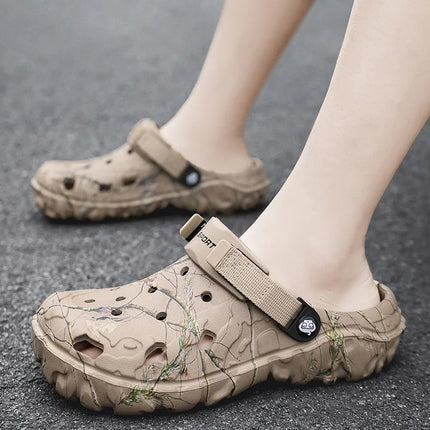 Summer Men's Clogs Sandals Man Home Garden Shoes Comfortable Men Slippers Non-Slip Soft Bottom Flip Flop Sandals Big Size 46 47