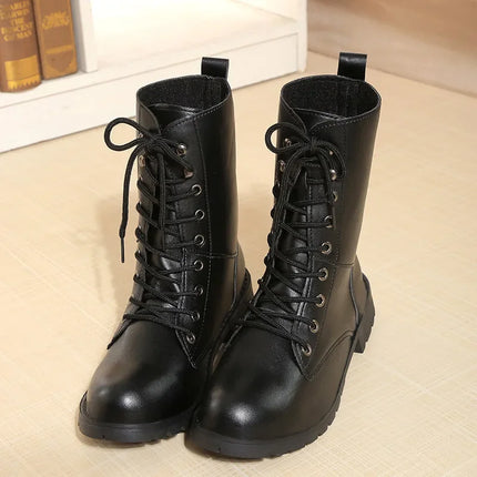2025 New Lace-up Women's Motorcycle Boots Women British Style Ankle Boots Gothic Punk Low Heel Classic Boot Female Shoes