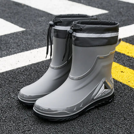 2026 Men's new short tube water boots, waterproof shoes, anti slip thick soled rain boots, outdoor work rain boots