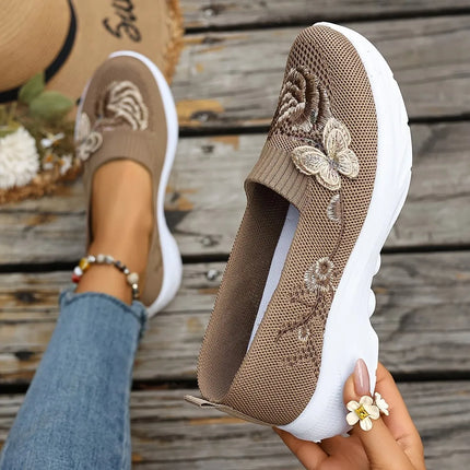 Shoes for Women Summer Fashion Women Mesh Breathable Slip on Comfortable Plus Size 36-42 Platform Wedge Flats Zapatos De Mujer