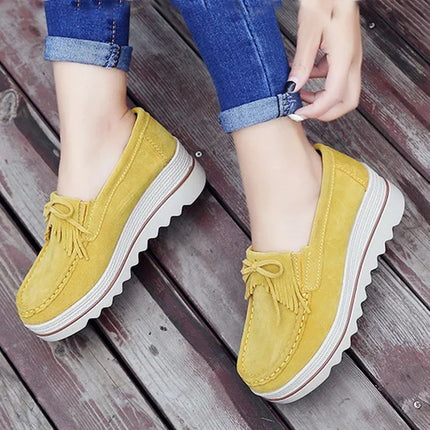 Women Cow Suede Casual Shoe Wedge Platform Height Increasing Single Shoes Tassel Muffin Shake Loafers Mother Walking Shoes 35-42