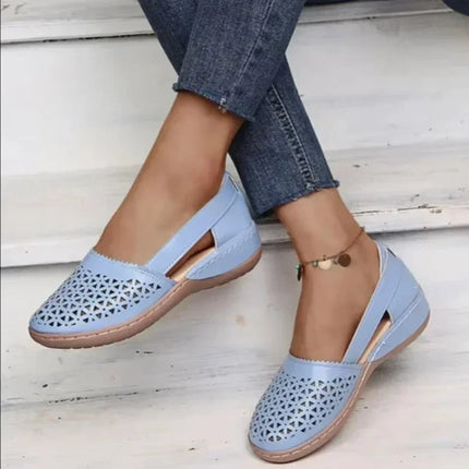 Women's Summer Flat Round Toe Sandals 2025 New Retro Button Sandals Comfy Mary Jane Comfortable Shoes for Women Plus Size 43