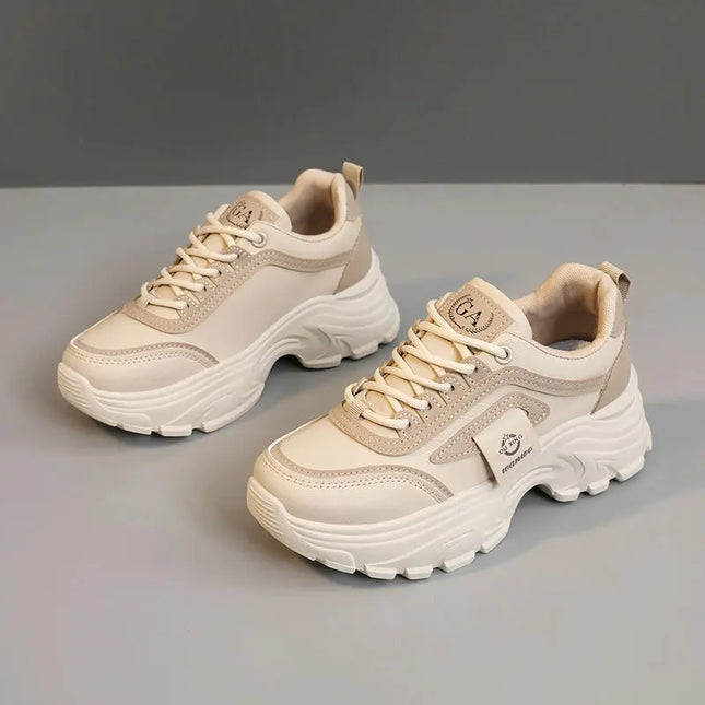 Damen Sneaker Lederhöhe-erhöhende Schuhe Mode Schnürschuhe Freizeitschuhe Outdoor Vulkanisierte Schuhe Designer Plateau Damenschuhe