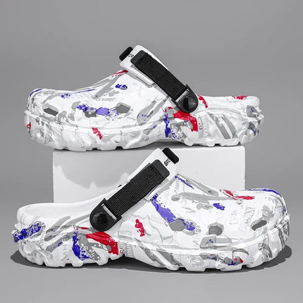 Plus Size  Summer Men Sandals Clogs Outdoor Garden Clogs Hole Shoes Male Casual Shoes Water Shoes Comfort Home Soft Slippers