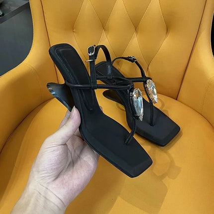 2026 New French Retro Wedge Toe-Loop Sandals for Women, Summer, Pair with Dresses, Fairy Vacation Beach Roman Shoes