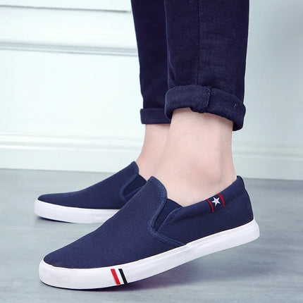 Men Casual Shoes Slip on Canvas Loafers Comfortable Walking Flats for Man Dude Non Slip Soft Moccasins Sneakers Summer