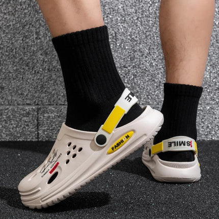 Summer Clogs Sandals 47 Men Clogs EVA Slippers Soft Sole Breathable Beach Slippers Men Home Slippers Outdoor Antiskid Slippers