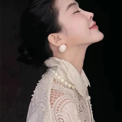 Limiguyue Spring Autumn White Hollow Out Shirt Women Floral Embroidery Blouses French Turn Down Collar Single Breast Tops T097