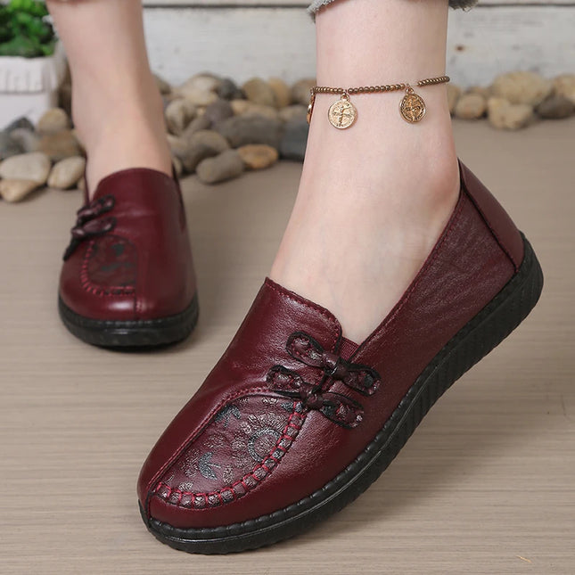 Women's Leather Flat Shoes, Spring and Autumn Women's Loafers, Single Classic Mom Shoes, Anti-Slip Comfortable and Free Shipping