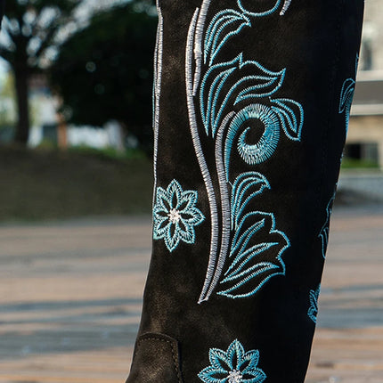 Retro Women Boot Fashion Women Knight Boots Embroidered Long Tube Boots Western Cowboy Waterproof Cold Resistant Designer Shoes