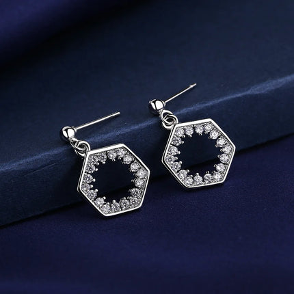 High-quality 925 Sterling Silver Crystal Fashion Circle Hoop Earrings for Woman Wedding Party Gift Street Versatile Jewelry