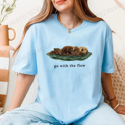 Go with The Flow Shirt,Cute Otter Print Women's T-Shirts,Sea Otter Lover Gift,Vintage Nature Graphic T-shirt,Ocean Life Tees