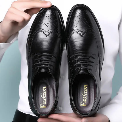Luxury Men's Formal Shoes Fashion Handcrafted Leather Shoe Classic Carving Brogue Shoe Lace Up Oxford Shoes Business Dress Shoes