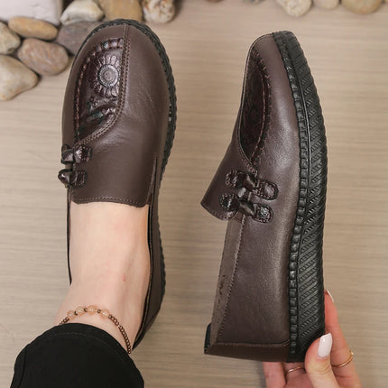 Women's Leather Flat Shoes, Spring and Autumn Women's Loafers, Single Classic Mom Shoes, Anti-Slip Comfortable and Free Shipping