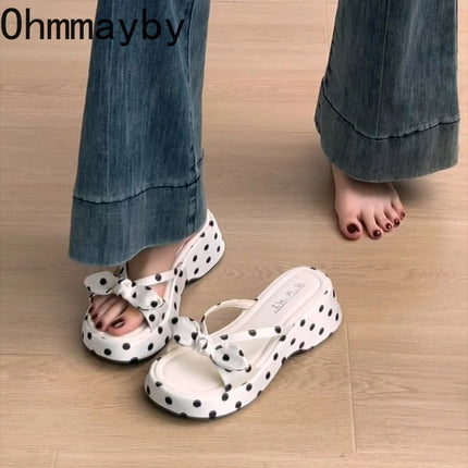 2026 New Summer Women Polka Dot Slippers Open Toe Platform Thick Sole Shoes Casual Ladies Outdoor Beach Vacation Dress Slides