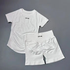 white / L